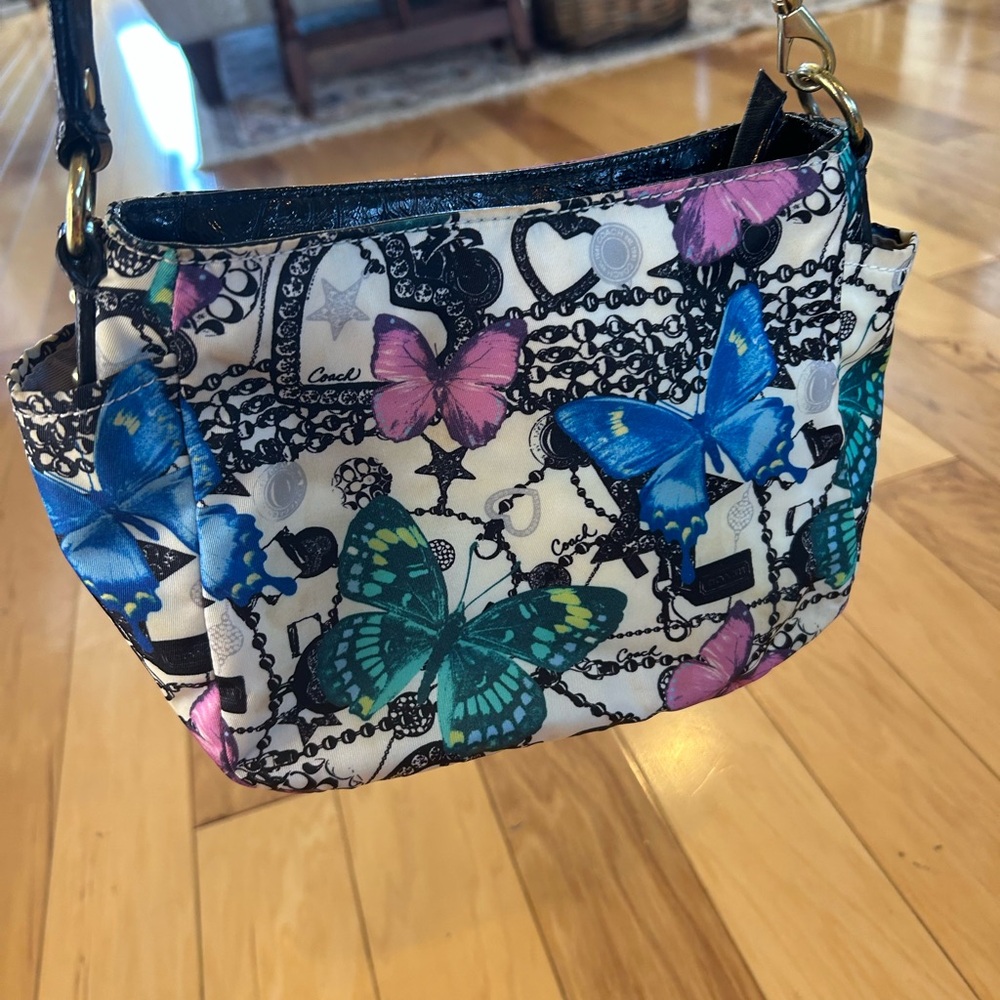 Coach Limited Edition Carly Butterfly Shoulder Bag- Rare Find! - Picture 6 of 17